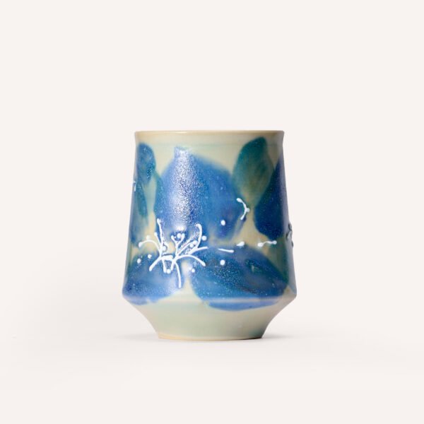 Floral Relief Porcelain Mug-Ocean